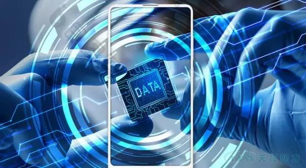 ������ʱЯ�ְ뵼����ͷ��ҵ ����ȫ��ͳһ���ֻ��з�����ƽ̨