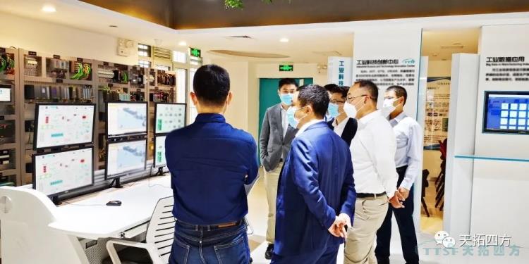 ���һ�ӭ���������ֻ���ҵ����FA BU��˾��Westerholt����һ��ݰ��������ʱ